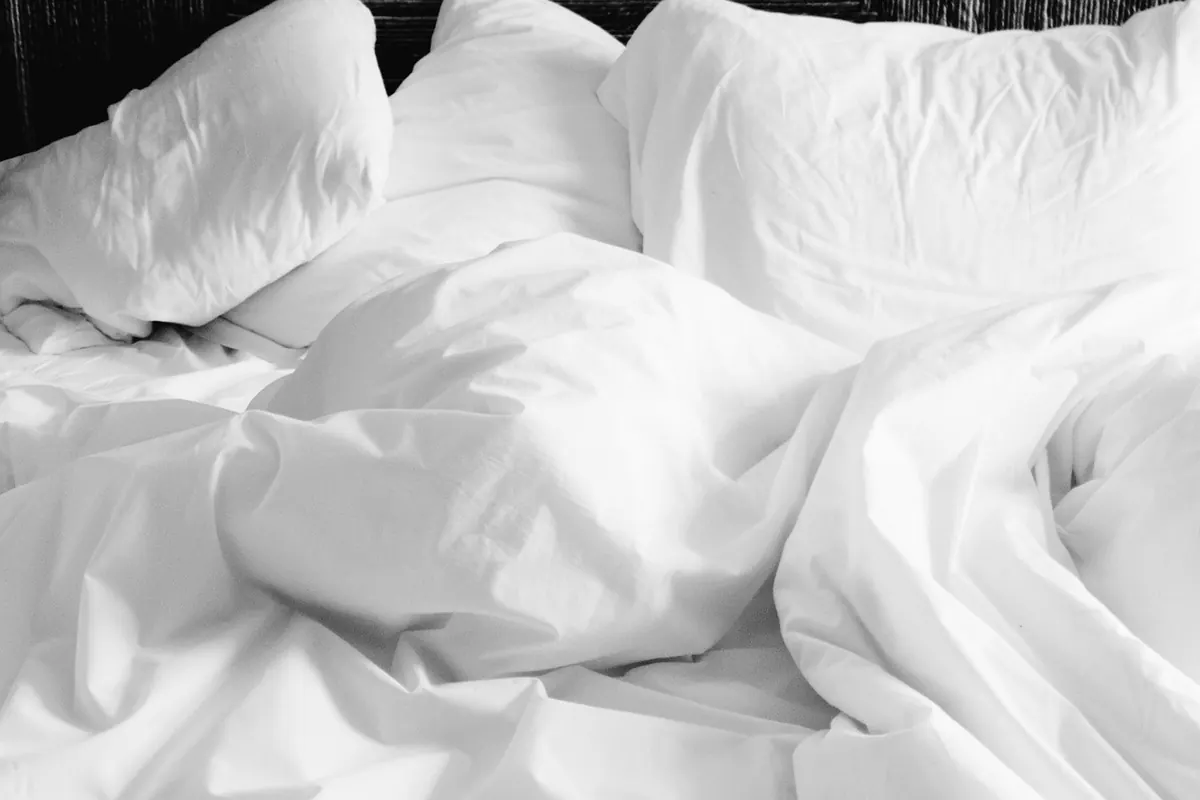 Bench Cushions and Pads Buying Checklist: Thickness, Ties and Weather Resistance
